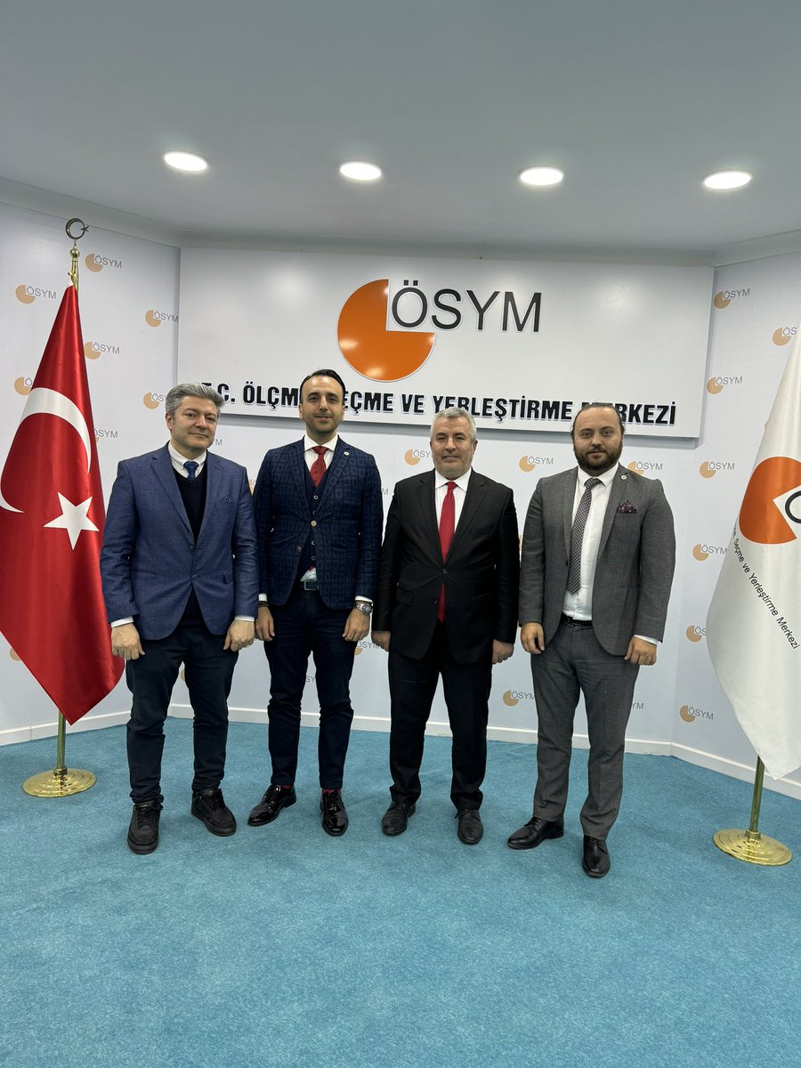 Genel Başkanımız @fatihecee ve Yönetim Kurulu Üyelerimiz, ÖSYM Başkanı Prof. Dr. Bayram Ali ERSOY hocamızı Ankara’daki makamında ziyaret etti. Bu vesile ile Sn. Hocamıza YTÜMED faaliyetlerini anlatılıp, programlarımıza davet ettik. Sn. ERSOY’a misafirperverliği için teşekkür…