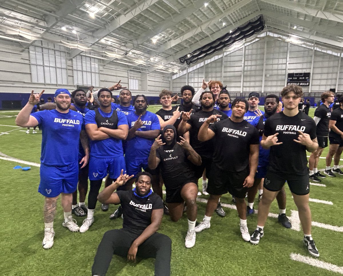 Proud of how these guys worked with @CoachRyanHorton this Winter 💪🏾!!! Spring Ball up next 🏈 #UBhornsUp 🤘🏾