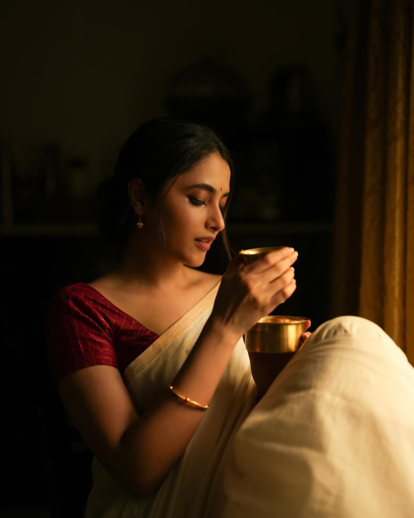 GItquMqa0AAKUT1?format=jpg&name=large