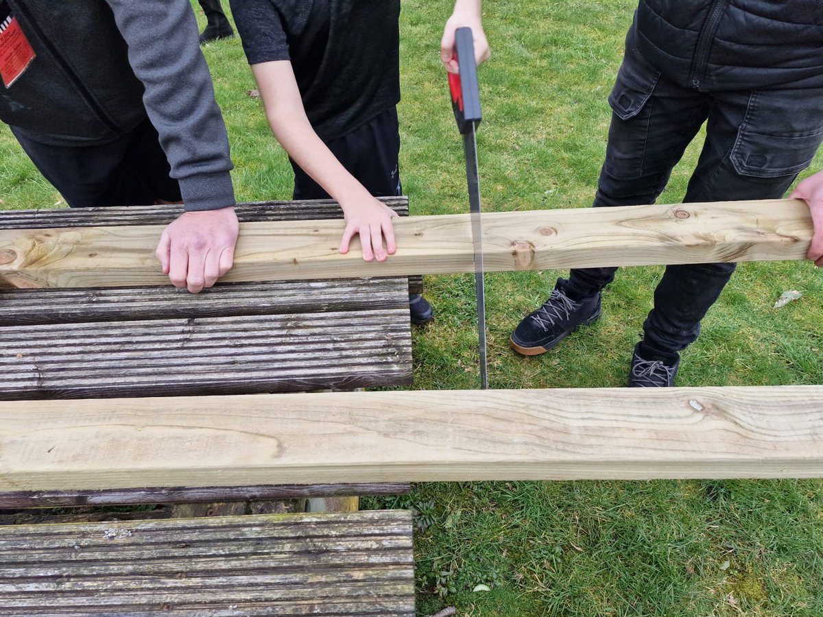 Brilliant to be  working with <a href="/HarperGreen/">Harper Green School</a> and everyone involved 👏