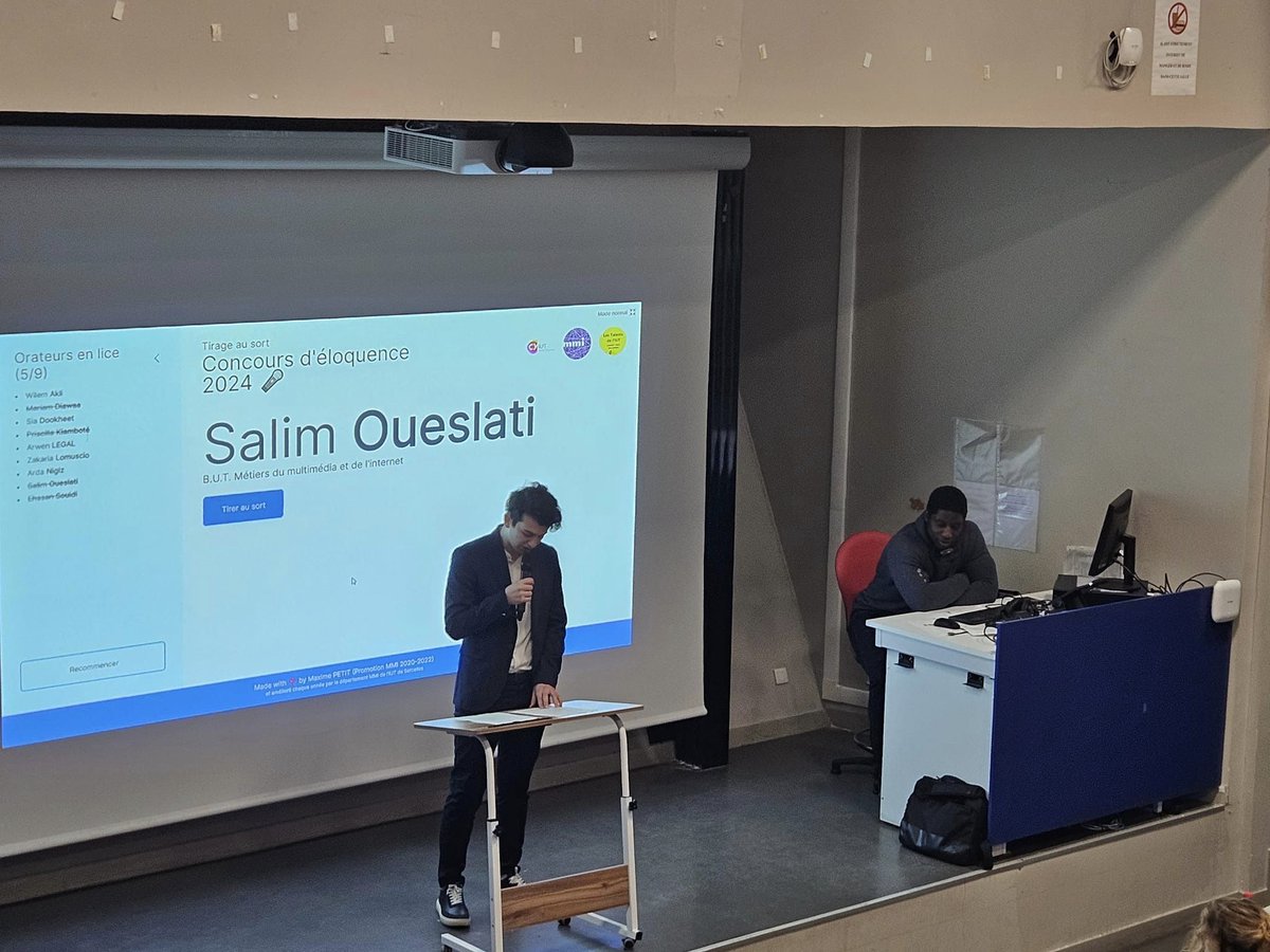 Le concours d'éloquence du festival des talents de l'@cy_iut bat son plein ! le département MMI est bien représenté, bravo à nos étudiant-e-s !