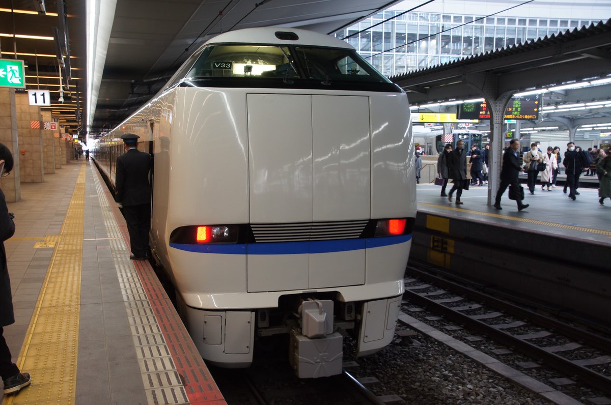 m_rails26330124's tweet photo. #ありがとう北陸本線
#683系 電車(キトW34編成+キトV33編成 #特急サンダーバード 11号、最終乗車往路)
最終運転前日にお名残り乗車してきました。
2024(R6)/3/14撮影 https://t.co/nKfu7KupgR