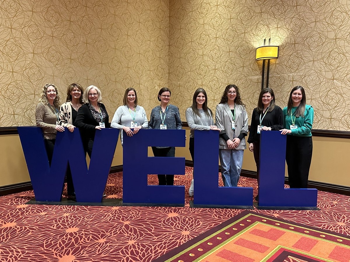 gabriella_stetz's tweet photo. Time for the WELL Summit! @District214 https://t.co/J32Y4zyrF5