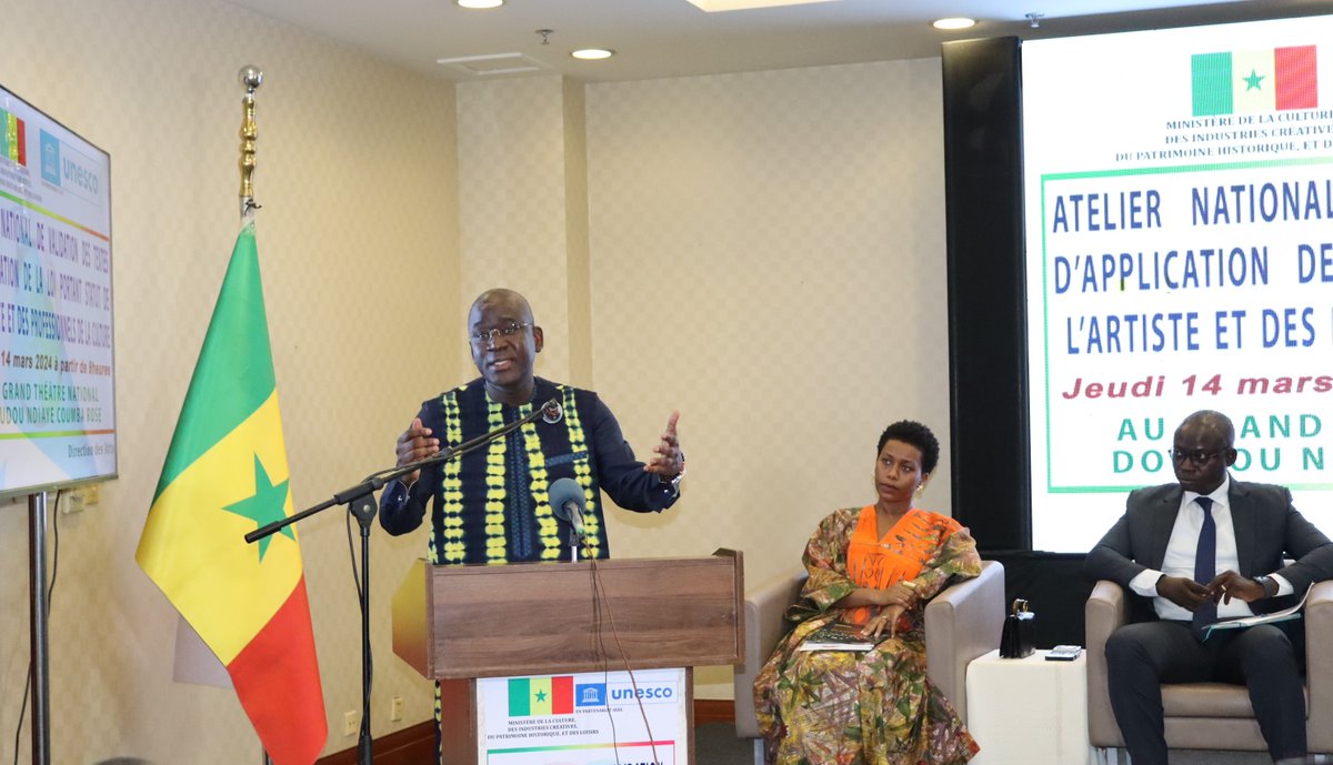 UNESCO_Dakar's tweet photo. C'est officiel ! Le #Sénégal renforce la reconnaissance et la protect. son secteur culturel &amp; créatif: hier, 4 textes d’appl. de la Loi port. Statut de l’#Artiste &amp; des #Professionnels de la Culture ont été approuvés par la société civile &amp; les prof. du secteur #supportcreativity https://t.co/1YgVbv5jeW
