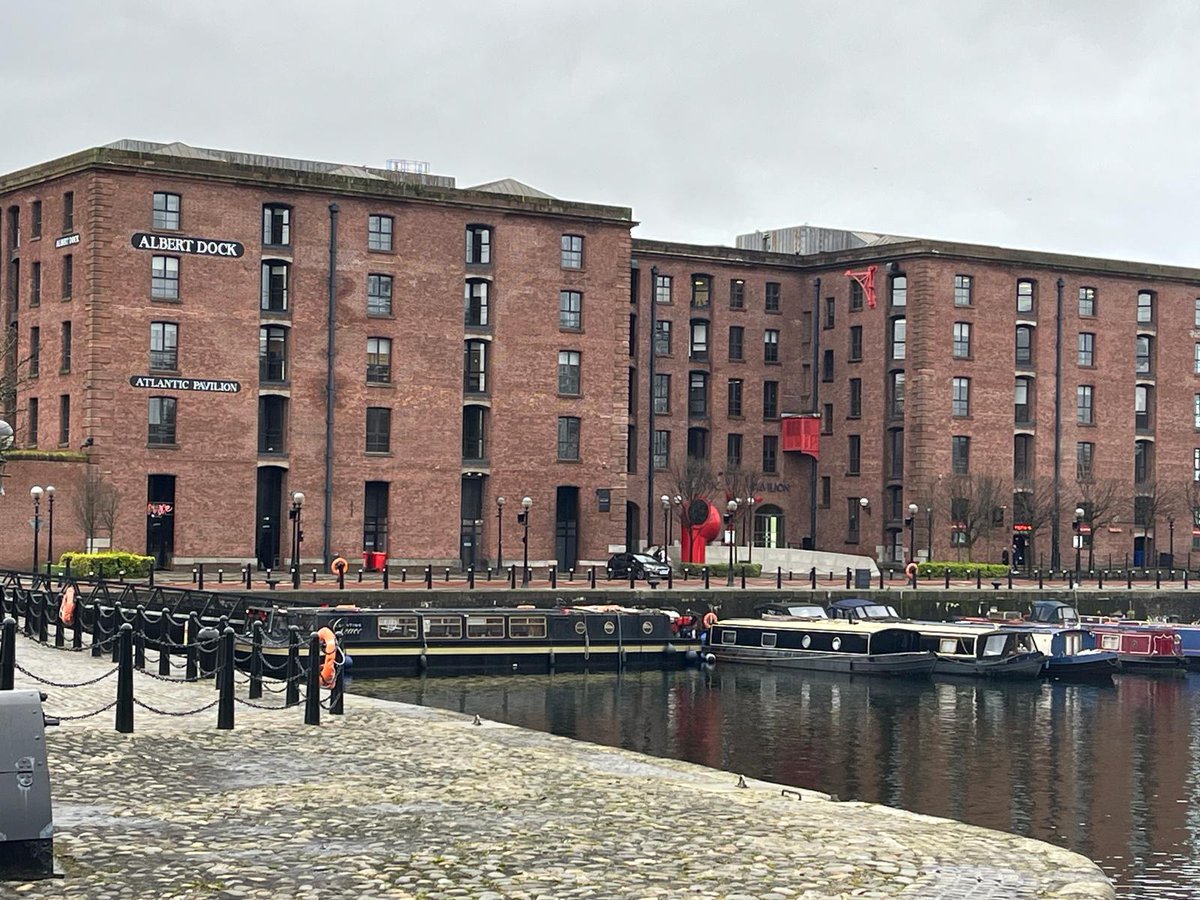 I've headed to Liverpool today to host my Getting Started in Data Governance course! 

Can't wait to have a nice lunch break around Albert Docks. 

#tdgc #data #datagovernance