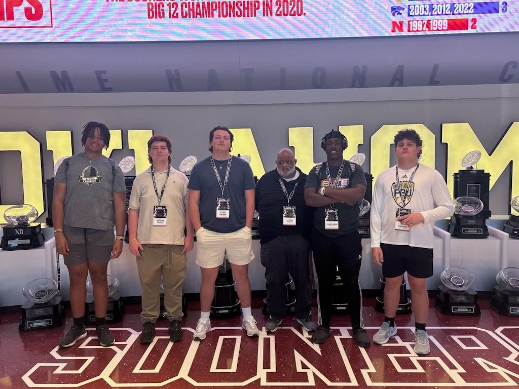 Nicholas Nelson (@nicho_lasnelson) on Twitter photo Just had a great day at Oklahoma University <a href="/warren_rowan/">Warren Rowan</a> <a href="/MinistryIron/">Big Iron Ministry</a> <a href="/OU_CoachB/">Bill Bedenbaugh</a> <a href="/CSLewisDaily/">C. S. Lewis</a> <a href="/CoachVenables/">Brent Venables</a> <a href="/ShedrickMckenz2/">Miss-Lou Recruits</a> <a href="/Coach_Motiv8r/">Coach Moore</a> <a href="/JuJuSports1/">JuJuSports</a> <a href="/Rebels247/">David Johnson</a>
#southernelite Just had a great day at Oklahoma University <a href="/warren_rowan/">Warren Rowan</a> <a href="/MinistryIron/">Big Iron Ministry</a> <a href="/OU_CoachB/">Bill Bedenbaugh</a> <a href="/CSLewisDaily/">C. S. Lewis</a> <a href="/CoachVenables/">Brent Venables</a> <a href="/ShedrickMckenz2/">Miss-Lou Recruits</a> <a href="/Coach_Motiv8r/">Coach Moore</a> <a href="/JuJuSports1/">JuJuSports</a> <a href="/Rebels247/">David Johnson</a>
#southernelite