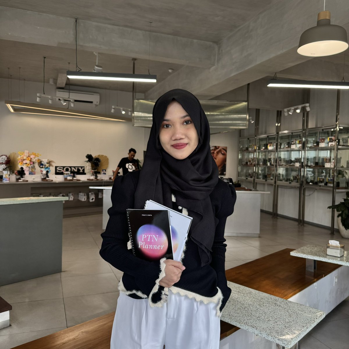 failazhufa's tweet photo. 💗PTN PLANNER SUDAH LAUNCHING!

Hayoo siapa disini yang masih bingung ngatur jadwal belajar🙇🏻‍♀️

TENANG AJA karena aku udah mendesain sebuah Planner dari SNBP, SNBT, Mandiri, Daily Planner, Monthly Planner, hingga Progres TO

Langsung aja check out skrng🥳

https://t.co/XkXaNkTyun https://t.co/ylfIk37TGd