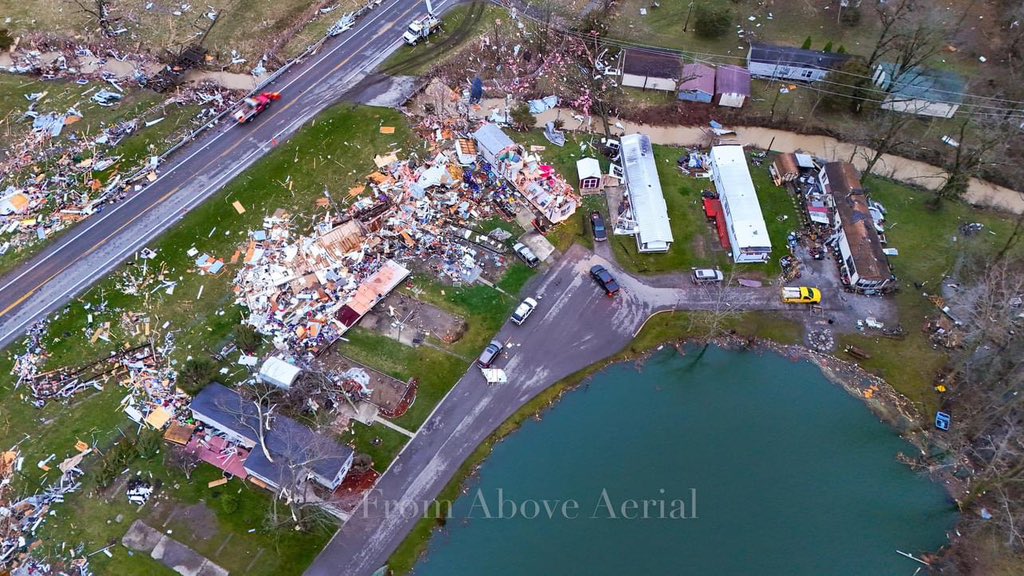 StormHQwx's tweet photo. Just devastating damage in Indian Lake, OH from a monster tornado💔💔.

📸: Above Aerials LLC

#OHwx #Tornado #wxtwitter https://t.co/zpi4J4Neuw