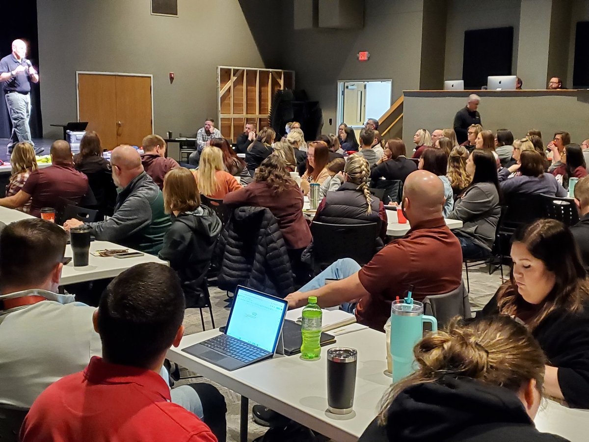 PACK HOUSE in Norfolk. Many schools, law enforcement, emergency managers, fire/rescue training and exercising the Standard Reunification Method #ndeschoolsafety # nde_news #iloveuguys #srm #srp #kids #schoolsafety