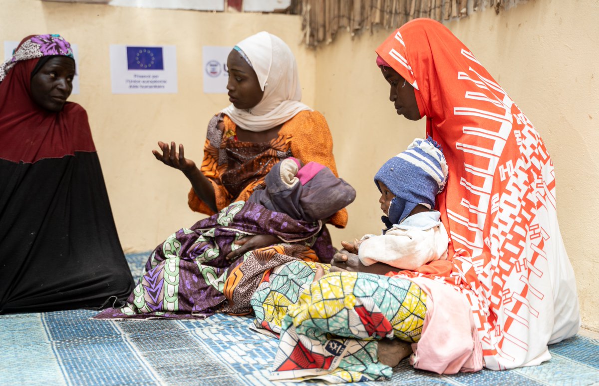 EU Humanitarian Aid | West and Central Africa (@echo_cwafrica) on Twitter photo Le saviez-vous❓
Le Plumpy nut, une pâte à base d'arachide🥜, est vital en période de crise alimentaire, car c'est un aliment riche en protéines et en énergie qui aide à traiter la malnutrition infantile.
Grâce au soutien de <a href="/eu_echo/">EU Civil Protection & Humanitarian Aid 🇪🇺</a>, <a href="/ALIMA_ORG/">ALIMA (EN)</a> l'a rendu accessible aux mères Le saviez-vous❓
Le Plumpy nut, une pâte à base d'arachide🥜, est vital en période de crise alimentaire, car c'est un aliment riche en protéines et en énergie qui aide à traiter la malnutrition infantile.
Grâce au soutien de <a href="/eu_echo/">EU Civil Protection & Humanitarian Aid 🇪🇺</a>, <a href="/ALIMA_ORG/">ALIMA (EN)</a> l'a rendu accessible aux mères