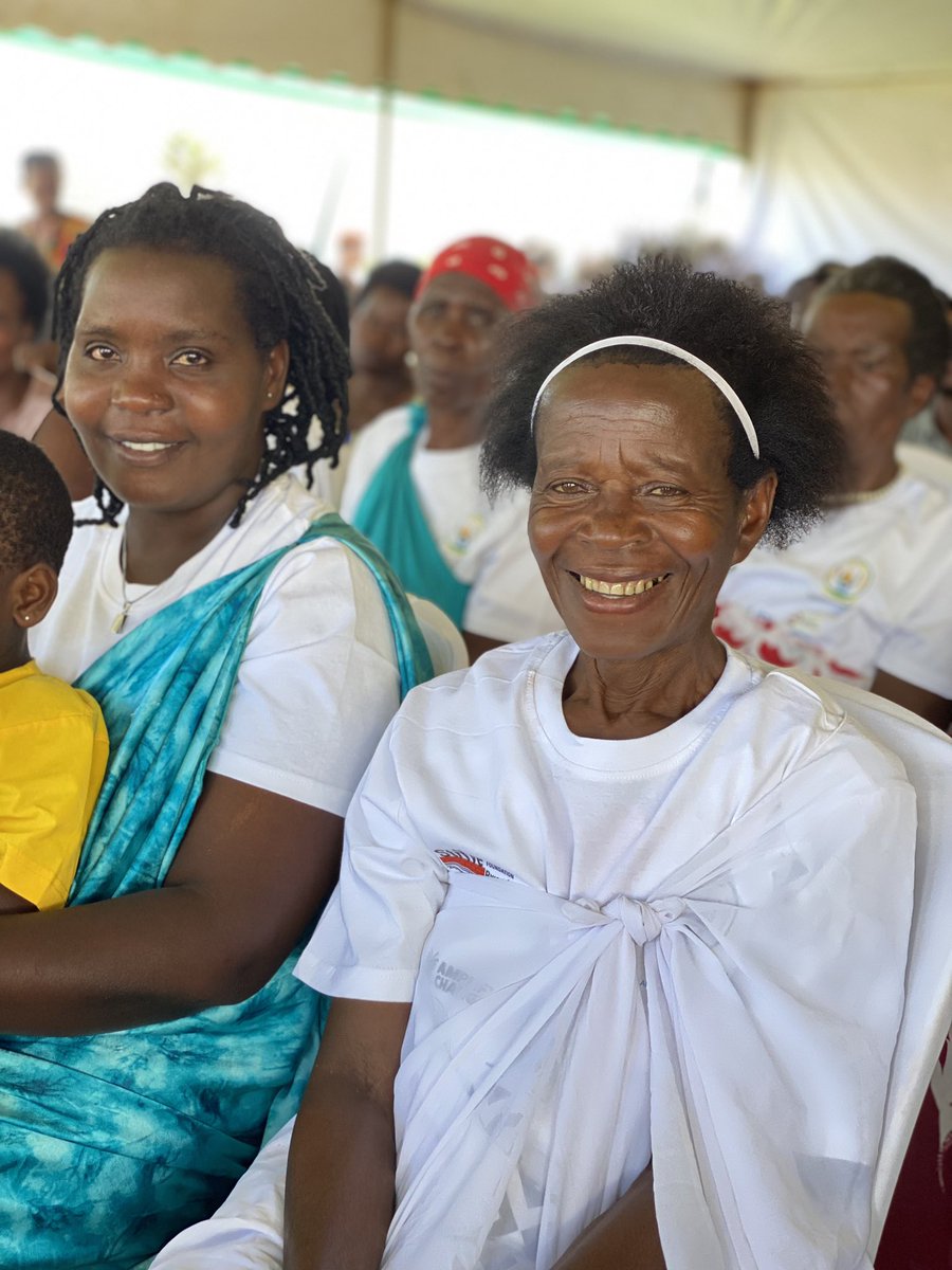 Sfrwanda1's tweet photo. #SFR together with coalition members under the @amplifyfund ,today celebrated the #IWD in collaboration with @GatsiboDistrict #KabaroreSector. #SFR has always acknowledged and honored the contributions,achievements,and advancements made by women in all aspects of life @RwandaGov https://t.co/Y5rWLPjrzM