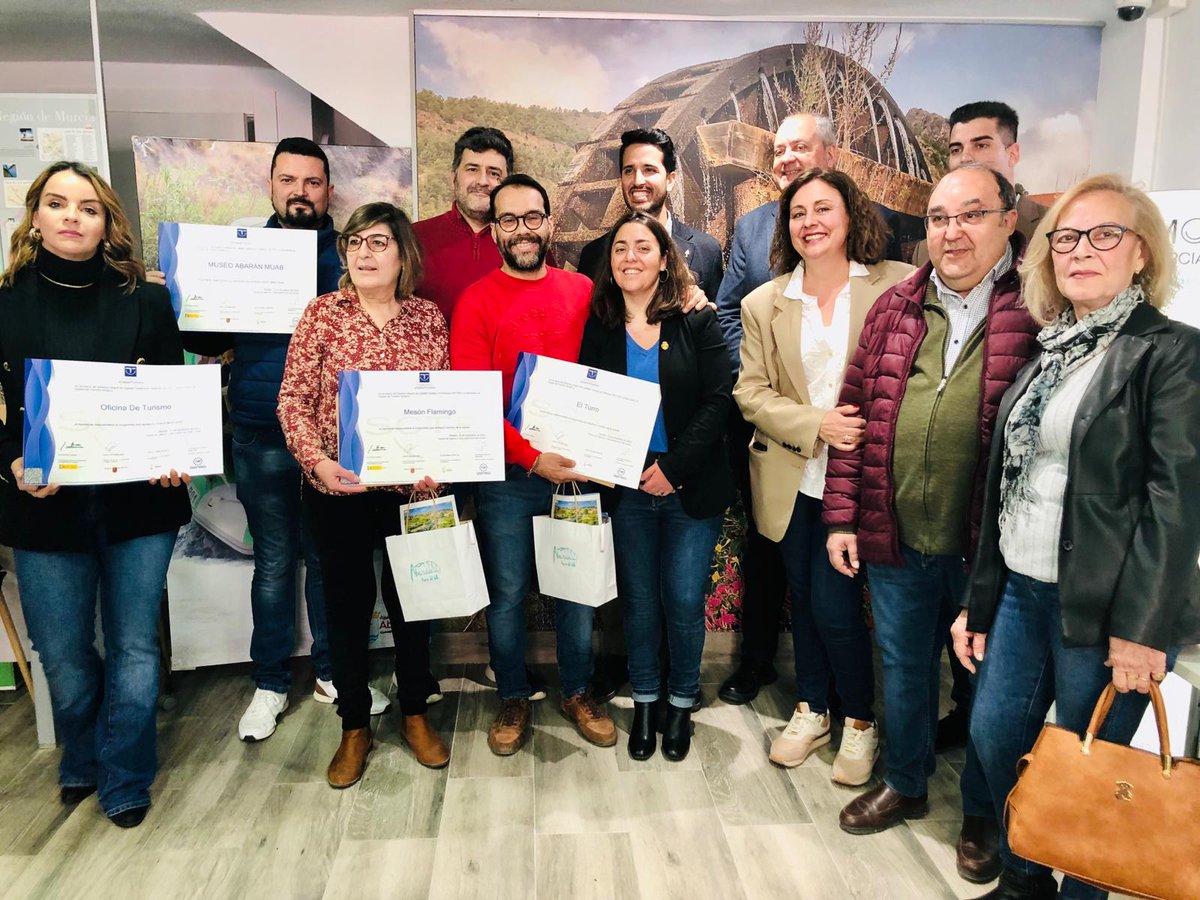 Ae7d's tweet photo. Abarán recibe cuatro distintivos de Calidad a los servicios turísticos en el municipio #Abaran #Abarandiaadia

La información completa: https://t.co/hKCuCYpMdd https://t.co/DxNqx1dNwH