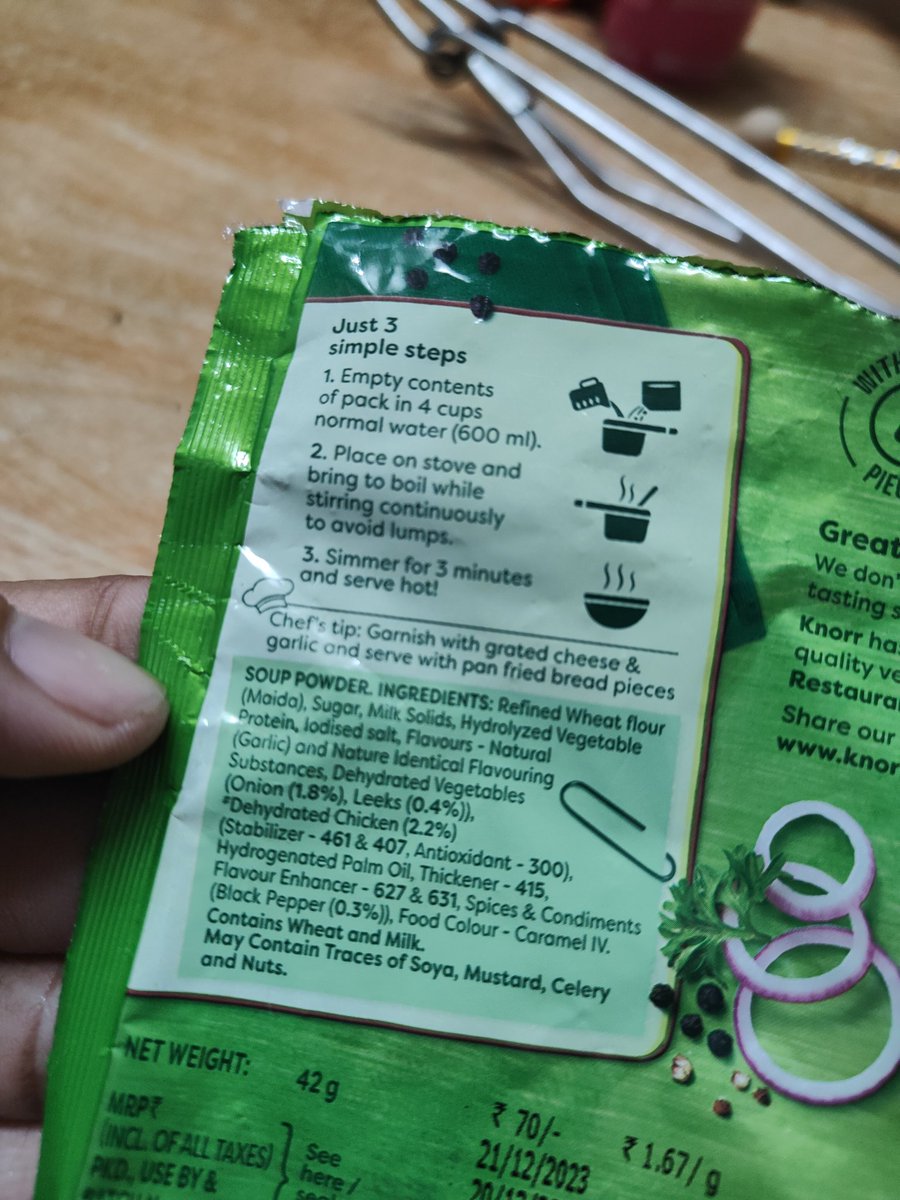 M100___0's tweet photo. Tried @Knorr Chicken delight soup today, but I was surprised to see that there was only 2% chicken and Main increment is Maida 👎 https://t.co/xsC9XK80yZ