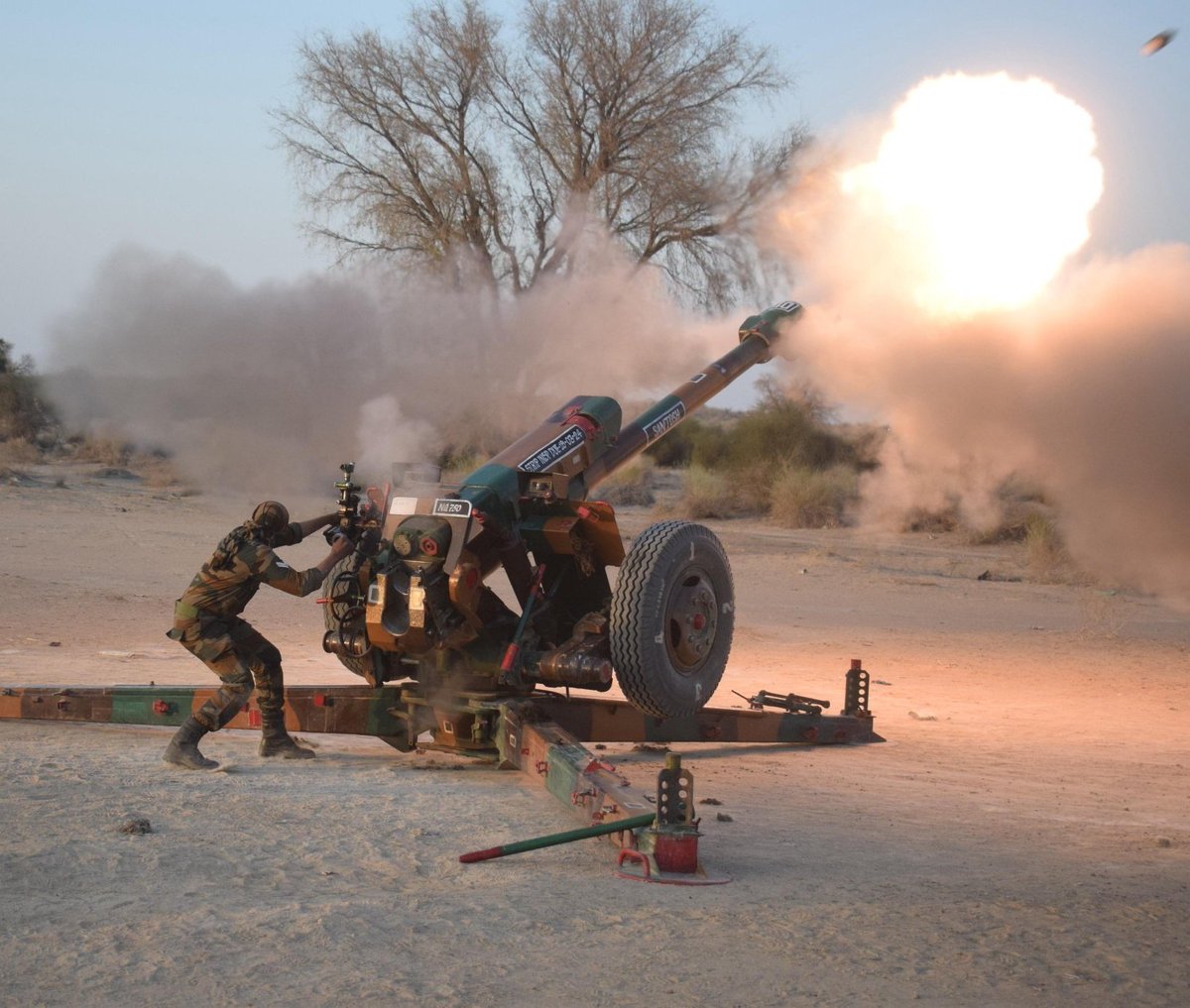 II Strike Corps gunners in action #KhargaCorps #IndianArmy