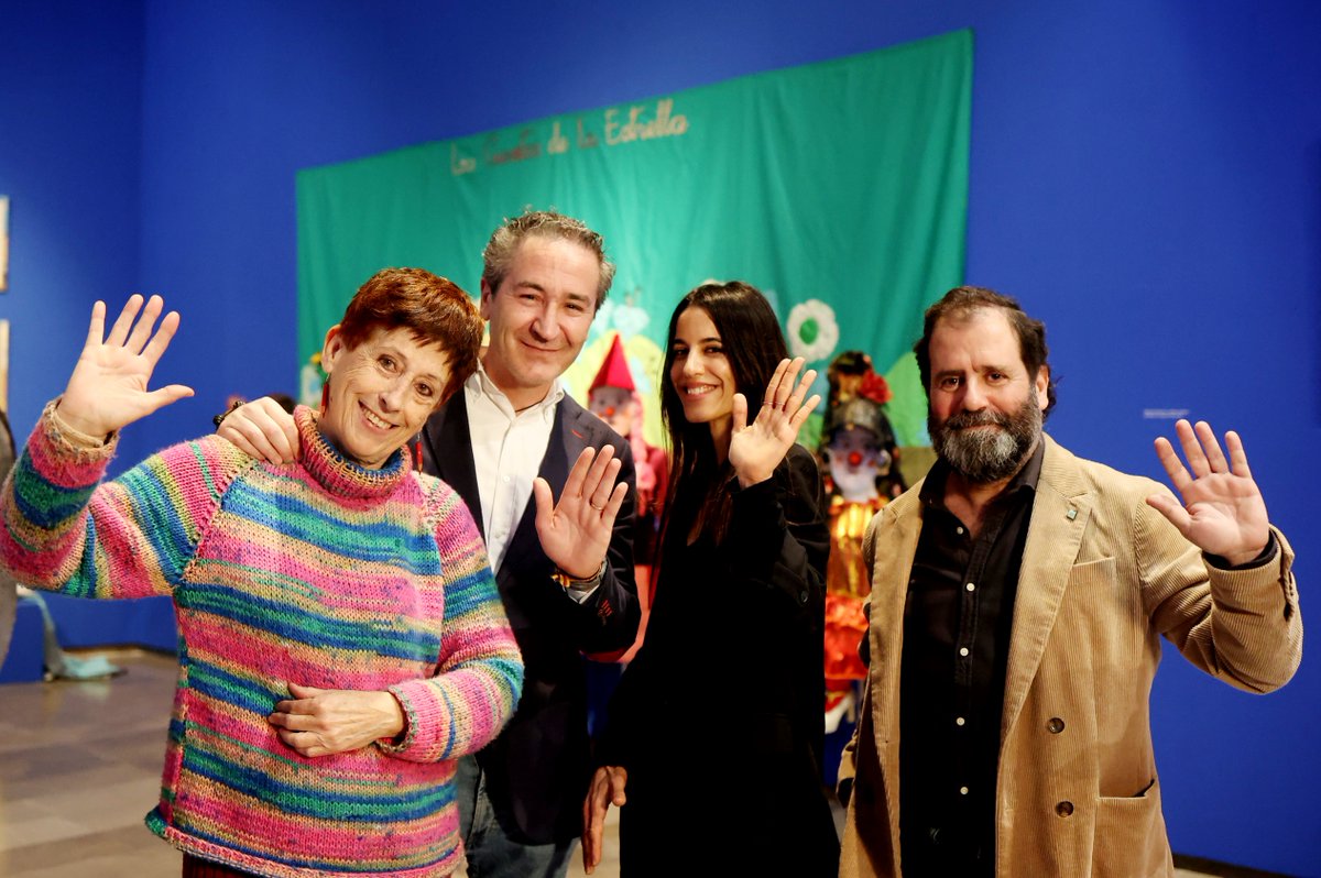 EPCValenciana's tweet photo. El CCCC (@centredelcarme) expone la parte "más íntima" del Teatro La Estrella que "ha alegrado la vida de tantos valencianos"

Piden a los clientes de la sala del Cabanyal que busquen entre sus recuerdos para crear un mural que complete la muestra

🔗 https://t.co/sjNba5I3yF https://t.co/Q58Bu5atid