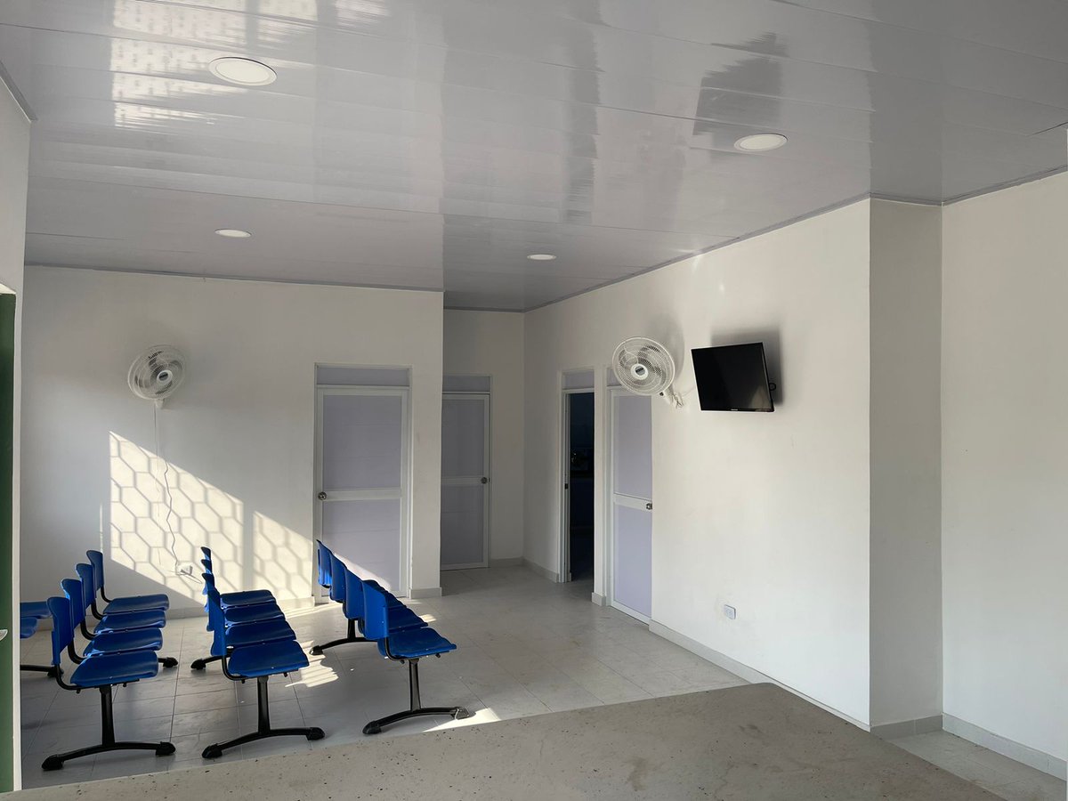 MagdalenaGober's tweet photo. ¡Otro Puesto de Salud remodelado en el departamento por parte de la @MagdalenaGober , esta vez en el corregimiento del Carmen del Magdalena!

Desde su construcción, hace 25 años, este centro asistencial nunca había sido objeto de remodelación.

https://t.co/TAWgQxGmuM https://t.co/pxtpIzrQOf