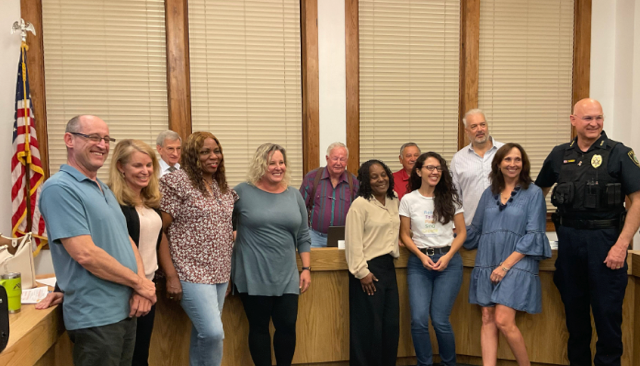 It’s an honor to have the cities of Sebastian, Fellsmere, and Vero Beach issue Moonshot Community Proclamations, working together to make IRC a leading literacy capital of the nation. #moonshotcommunity @moonshotmoment