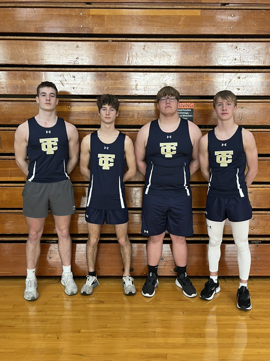 You will see these hard working guys very soon. New uniforms are looking good. Jumps/Sprints/Hurdles/Distance.
Putting in the effort where the watch and tape measure don’t lie. There’s no hiding in Track and Field!