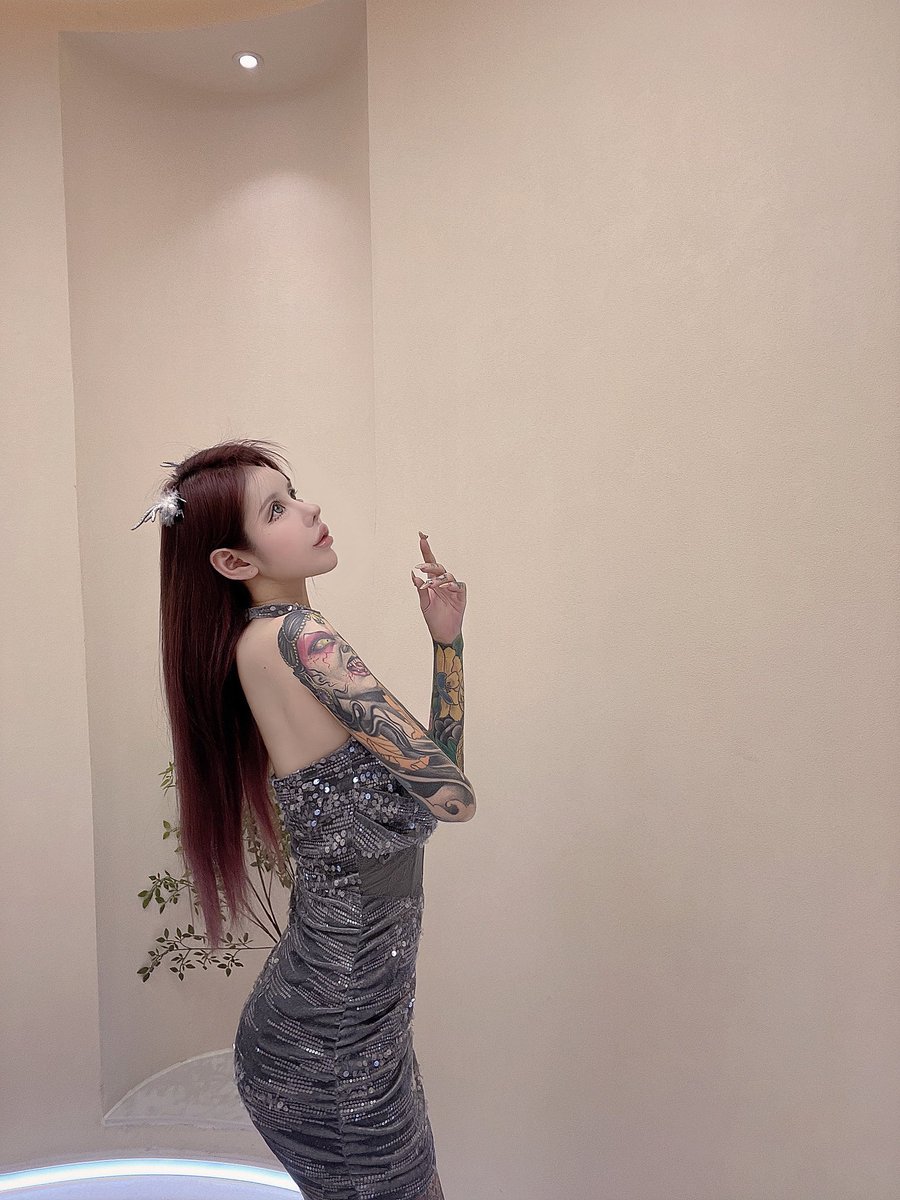 BJs31397777's tweet photo. #女s #女性崇拜 #男m #丝袜调教 #丝袜足交 https://t.co/EUIz2nB26u