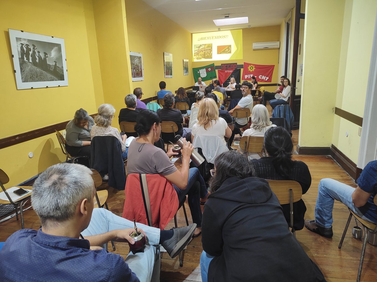 JacintoAFGAP's tweet photo. Asamblea extraordinaria de #AFGAP: Ejemplo concreto de la democracia sindical,... Debatiendo y resolviendo colectivamente la orientación de nuestra organización.
#COFE #PITCNT
@AfgapO @COFE_PITCNT @PITCNT1 https://t.co/I9xZlXuIPE