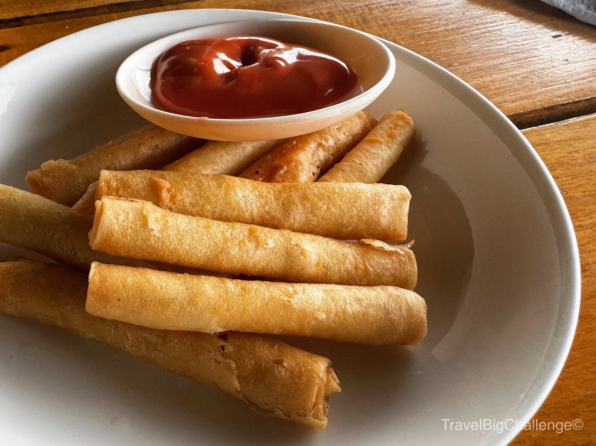 TravelBigC's tweet photo. The world famous Filipino lumpia.
#philippines #TravelBigChallenge  #foodporn #lumpia #itsmorefuninthephilippines #pilipinas #wowphilippines #choosephilippines #natgeotravel #natgeotravelpic #exploreph #travelph #wheninmanila #GoPh https://t.co/RDYfd7XrW7