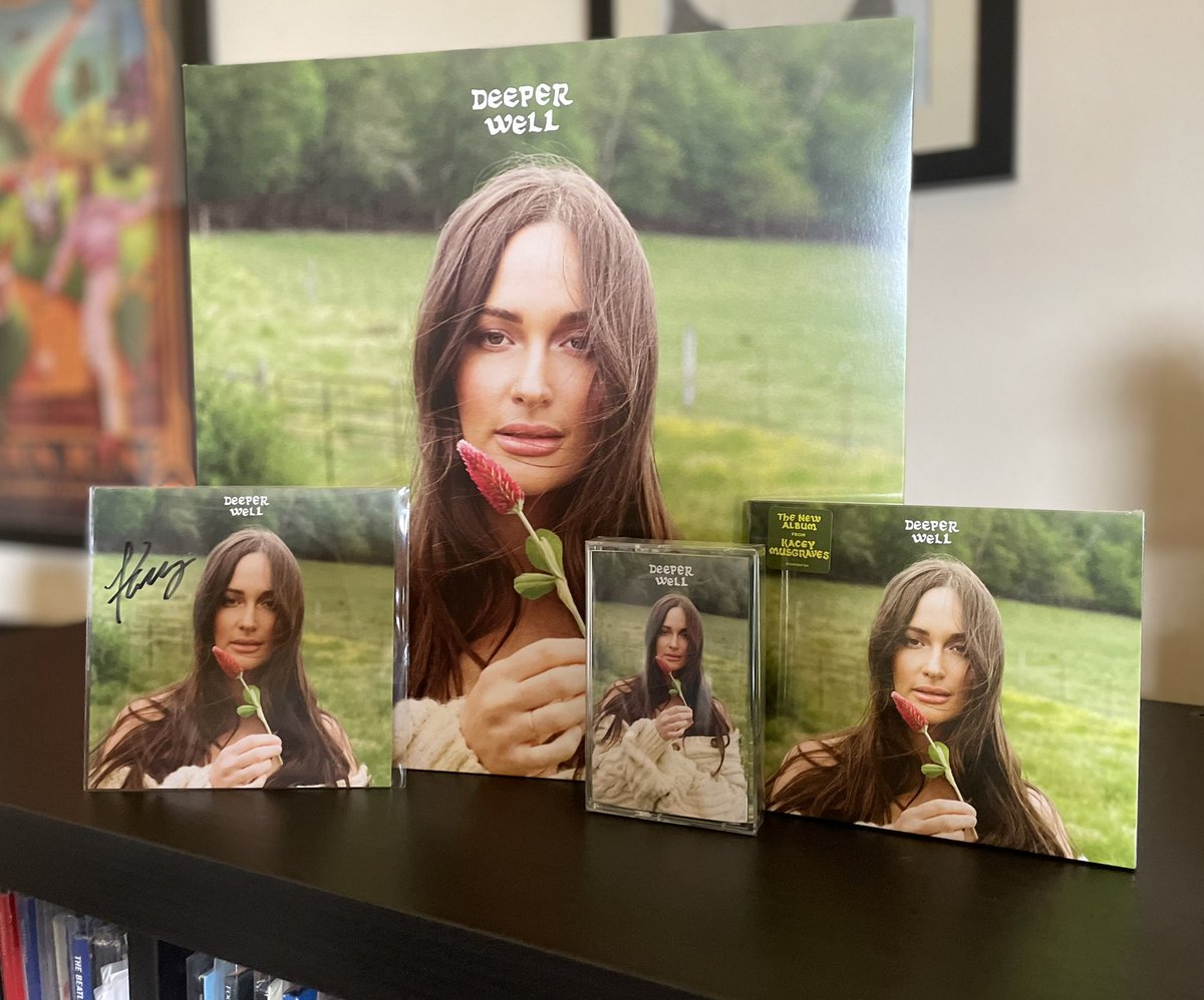Happy #Kacey Day to all who celebrate!!! What a beautiful record. Well worth the wait. Look forward to hearing some of the songs live in May! 😍🪐🌱 #KaceyMusgraves #DeeperWell