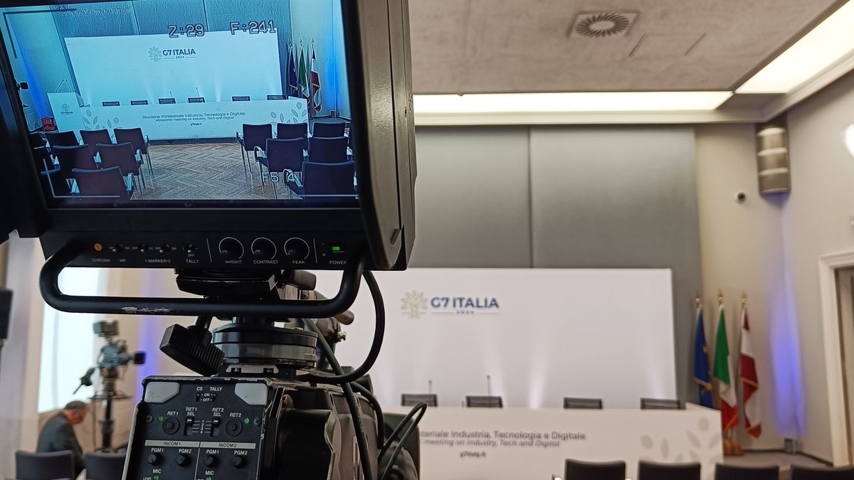 Undersecretary of State Alessio Butti will hold the first press conference of the final day of the #G7 Ministerial meeting on Industry, Technology and Digital. #G7Italy 🎥Live streaming is about to start ITA: youtube.com/live/KghRQKeYQ… ENG: youtube.com/live/OuAUuq7nx…