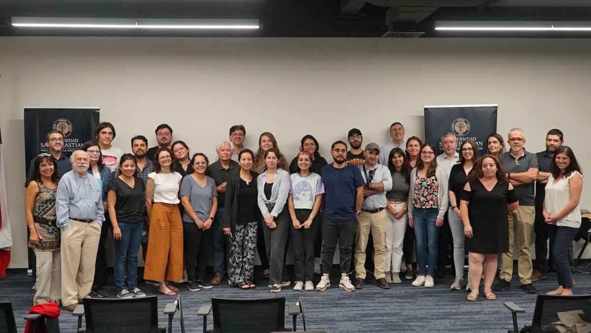 VRID_USS's tweet photo. 📷 [FOTOS] Gran Charla Inaugural del Año Académico 2024 del Programa de Doctorado en Biología Celular y Biomedicina

🎓 Un honor contar con la presencia y exposición del destacado Dr. Roberto Mayor.

➡ Revisa todos nuestros #DoctoradosUss https://t.co/X0r0ZDWAyW @USanSebastian https://t.co/yzLe7buOBh