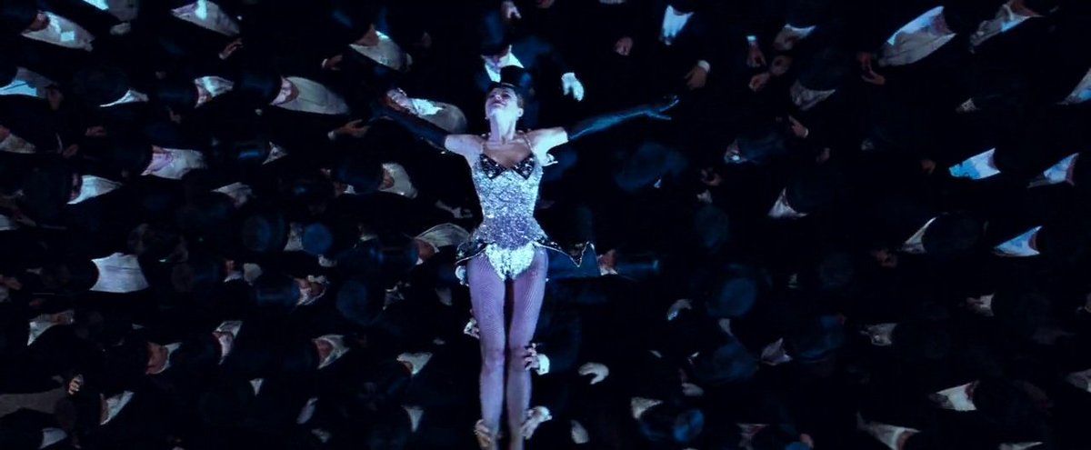 TheCinesthetic's tweet photo. Moulin Rouge! (2001) dir. Baz Luhrmann https://t.co/HlgSNJqMb3