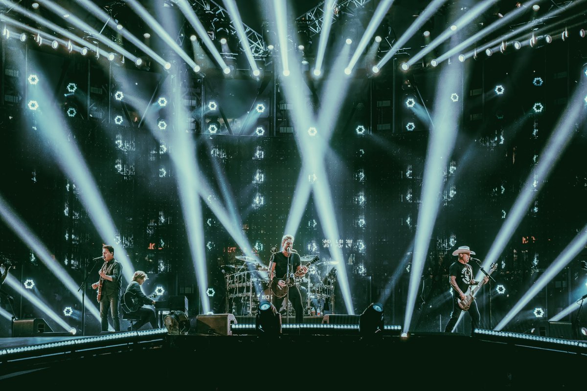 Nickelback tweet media