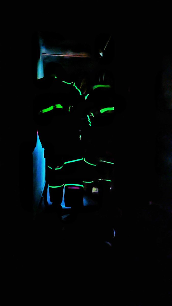 SFRS_Shrews's tweet image. A drill with a different view this week, inside Shrewsburys fire house this picture shows red watch crew members in blackout conditions whilst searching using breathing apparatus. 
@Salopsbfg @shropsfire @FlameProGlobal 
#breathingapparatus #firekit #firefighters #shrewsbury