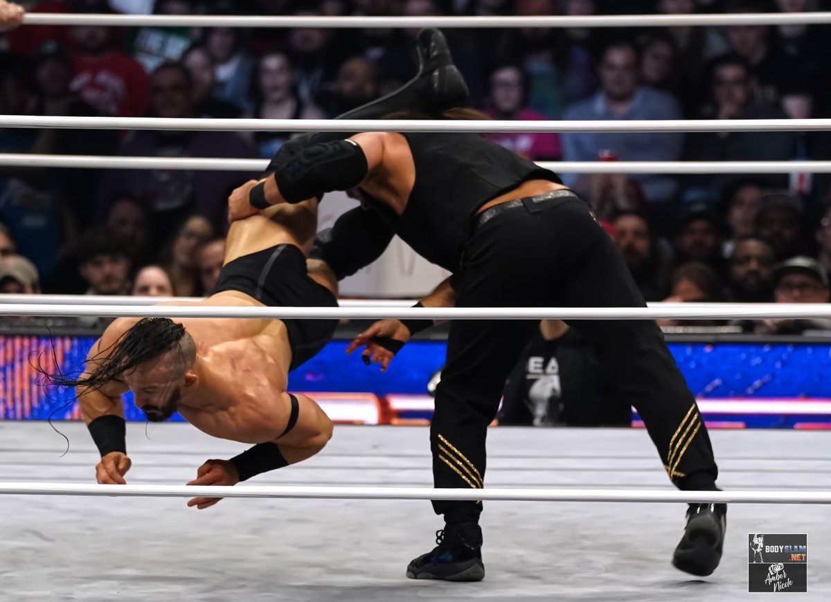 AmberNicoPhoto's tweet photo. The Elite vs. Penta El Cero Meido, Pac, and Eddie Kingston at AEW Big Business in Boston, MA #aew #aewdynamite #aewrampage #allelitewrestling #aewbigbusiness #mattjackson #nickjackson #kazuchikaokada #theelite #pentaelzerom #eddiekingston #thebastardpac #aewcommunity #ringofhonor #allelitewrestling #allelitewrestlingnews #wrestling #wrestlingmedia #wrestlingfan #wrestlingfans #femalephotographer #digitalphotography #ambernicophoto #ambernico #sony #boston #gothgirl #massachusettsphotographer #tdgarden