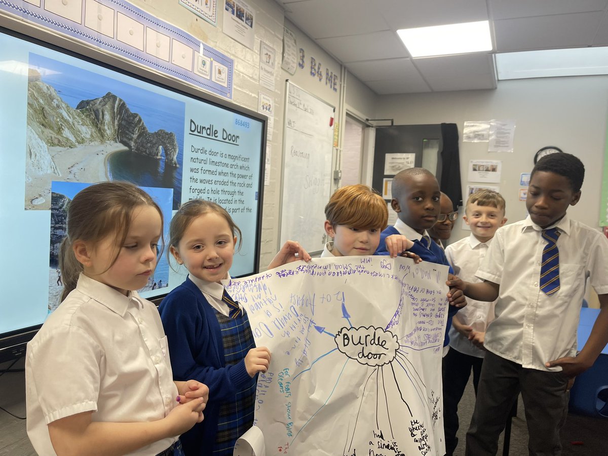 LeighStPeters's tweet photo. As part of our Geography topic on South West England, 3P researched and then presented why we should visit tourist locations. The winners managed to convince Miss Hill she needs to visit Glastonbury Tor!
#lspps #3p https://t.co/8hsrj4iivc