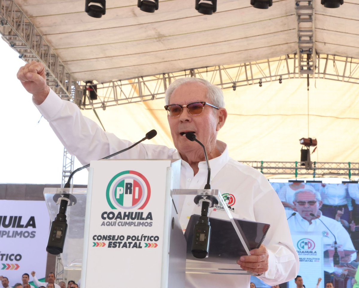 El Comité Directivo Estatal del PRI #Coahuila envía una calurosa felicitación por motivo del cumpleaños de nuestro Presidente, Carlos Robles Loustaunau.

¡Muchas felicidades!