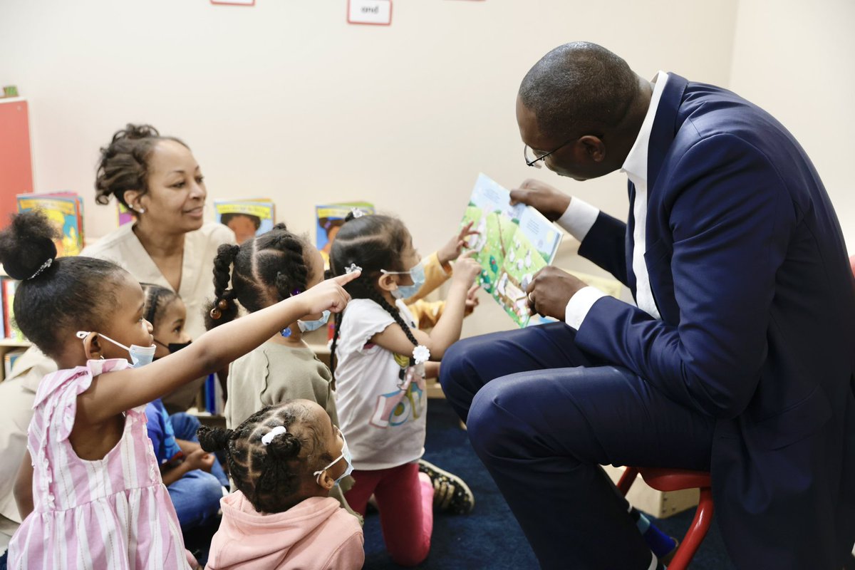 LtGovGilchrist's tweet image. Every child deserves a great start that sets them up for success. Every parent deserves to go to work and run errands knowing their kids are cared for. That’s why we’re expanding childcare and delivering Pre-K for All, so everyone can live, work, and build a future in Michigan.