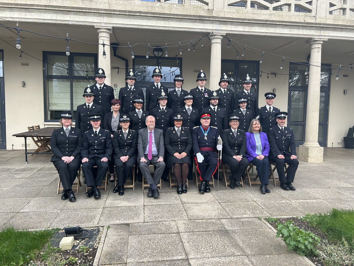 An absolute privilege to attend the passing out parade congratulating 43 new @gwentpolice Police Officers and Police Staff Investigator on the completion of their initial training. They will be working in communities across Gwent from the 25th March. Congratulations to all!