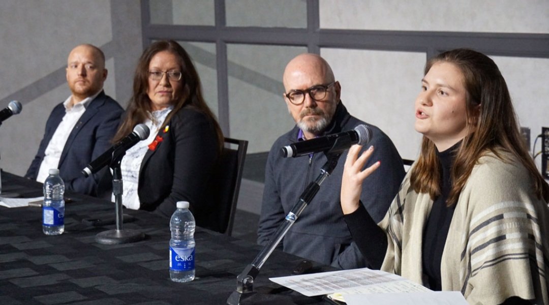 canada.constructconnect.com/dcn/news/resou… Timber construction & indigenous practices a natural fit! #TimberTalks in todays @DCN_Canada ~ thanks to panelists: Ivan LaRoche of Local 343 Winnipeg, Valerie Vanderwyk @AboriginalApp, Patrick Chouinard @elementfiveco & Kyara Wendling, Smoke Architects