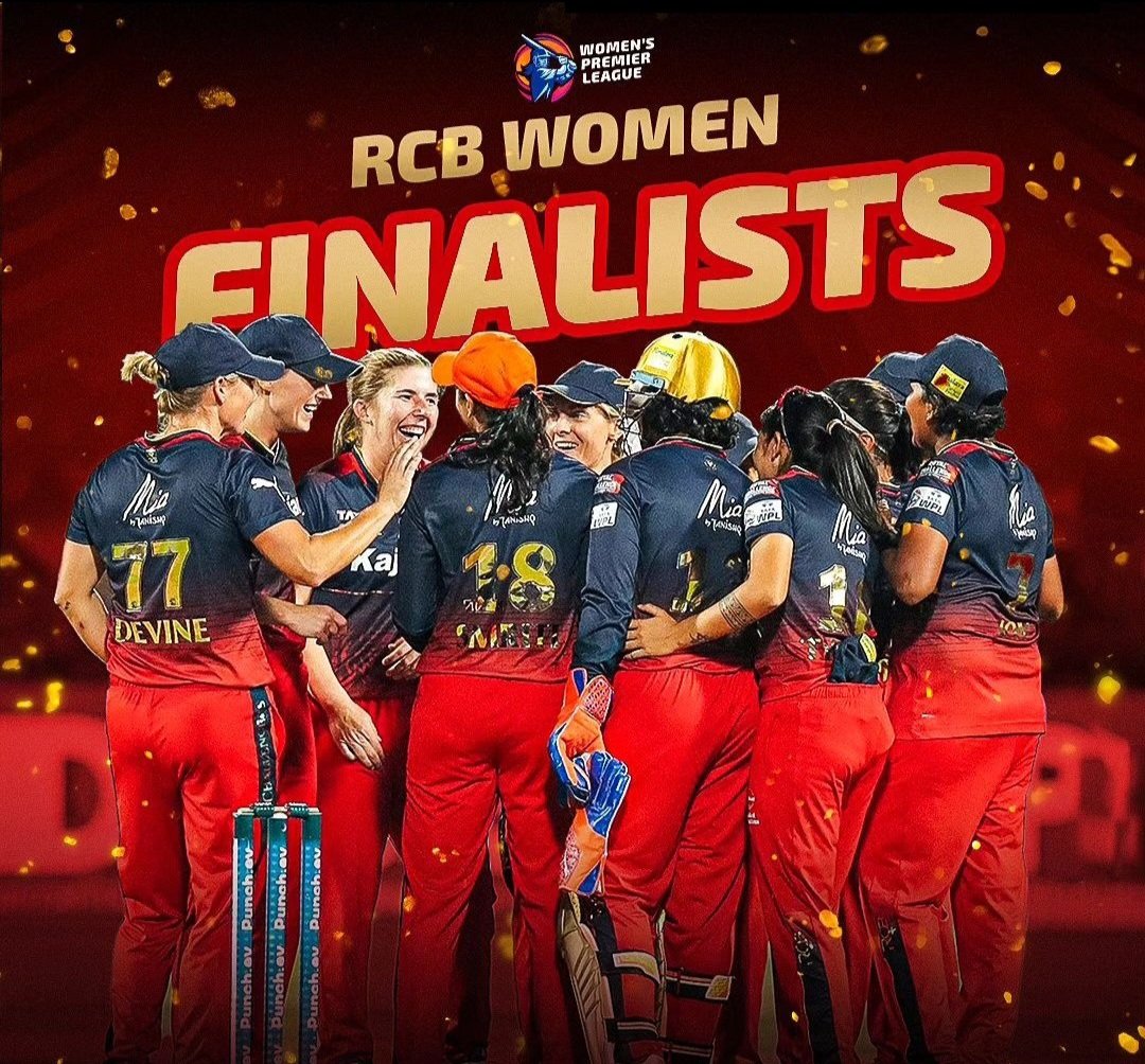 Ee Sala Cup Namde? 🫣 Great efforts by #RCBW girls. Good luck for the finals 🤞🏻👍🏻 #Perry 😍 #PerryPerryLady #RCBvMI #RCBW #WPL2024 #ESCN @RCBTweets @wplt20