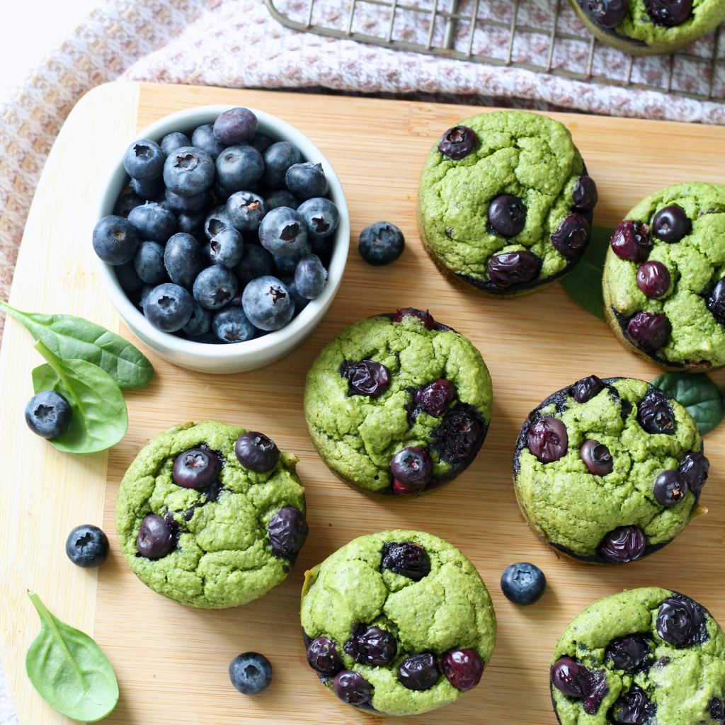 Get your green on with these Spinach Blueberry Muffins by @milknhoneynutrition! 🍀🌈 It may be the smartest choice you make over St. Patty’s Day weekend. 😂 bit.ly/3OV9tYz