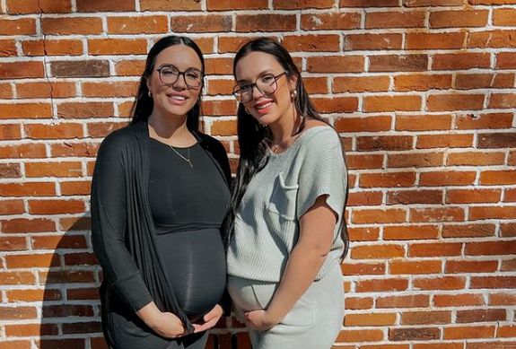 TheAshleysRR's tweet photo. #16andPregnant Season 3 twins Jordan &amp; Jessica Ward give birth days apart &amp; more #TeenMom news: https://t.co/yDFk8Y7RFJ https://t.co/6ZAdvo5gWz