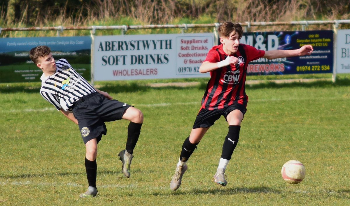 NEXT UP -

The reserves are on the road tomorrow away to <a href="/CPDLlanuwchllyn/">CPD Llanuwchllyn</a> reserves in the league cup. 

Please note the game is being played at Maes Tegid, home of <a href="/BalaTownFC/">Bala Town FC</a>.

KO 1pm.

Go well, boys! 

#Roosters 

🔴⚫️