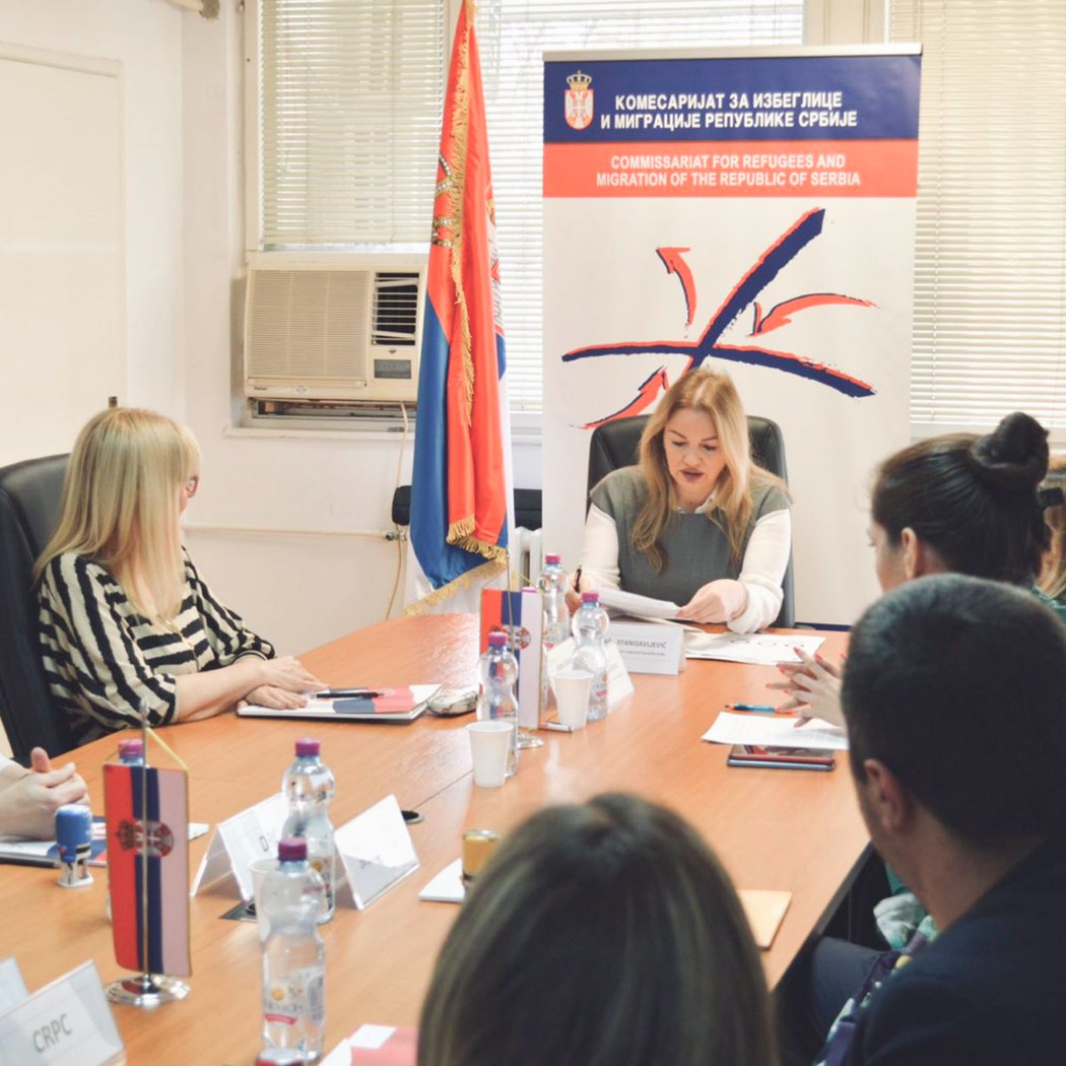 📢 Комесарка за избеглице и миграције Републике Србије Наташа Станисављевић потписала је  Меморандуме о сарадњи са 15 невладиних организација о пружању помоћи и подршке корисницима прихватних и азилних центара којима руководи Комесарија ✍🏻