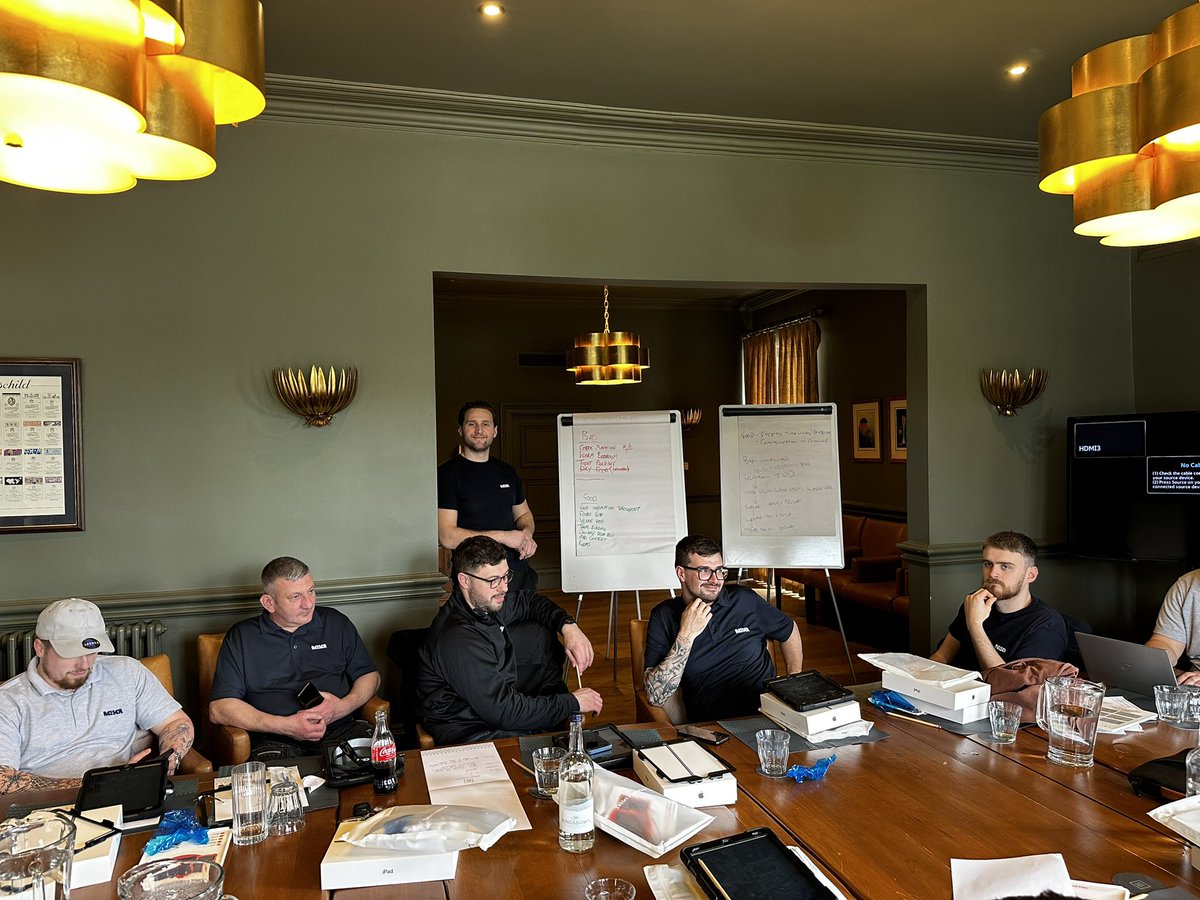 Reiser_UK's tweet image. Time well spent undertaking training with some of our service team today. 

Takeaways and learnings from the time spent together will help our team provide better service to our customers. 

We’re proud of the continued development of our service team😊

#teambonding