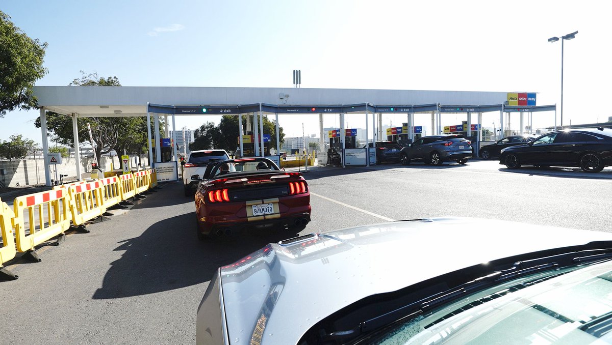 OscapeW's tweet photo. Travel Hack:
Car Rental Strategy for Maximum Efficiency

Read the article here 👇🏻
https://t.co/svxHbXcYX0

Like, Follow and Share 

#cars #carrentals #rentalstrategy #strategy #bookyourrentals #rentals #car https://t.co/FMOufGVKEh