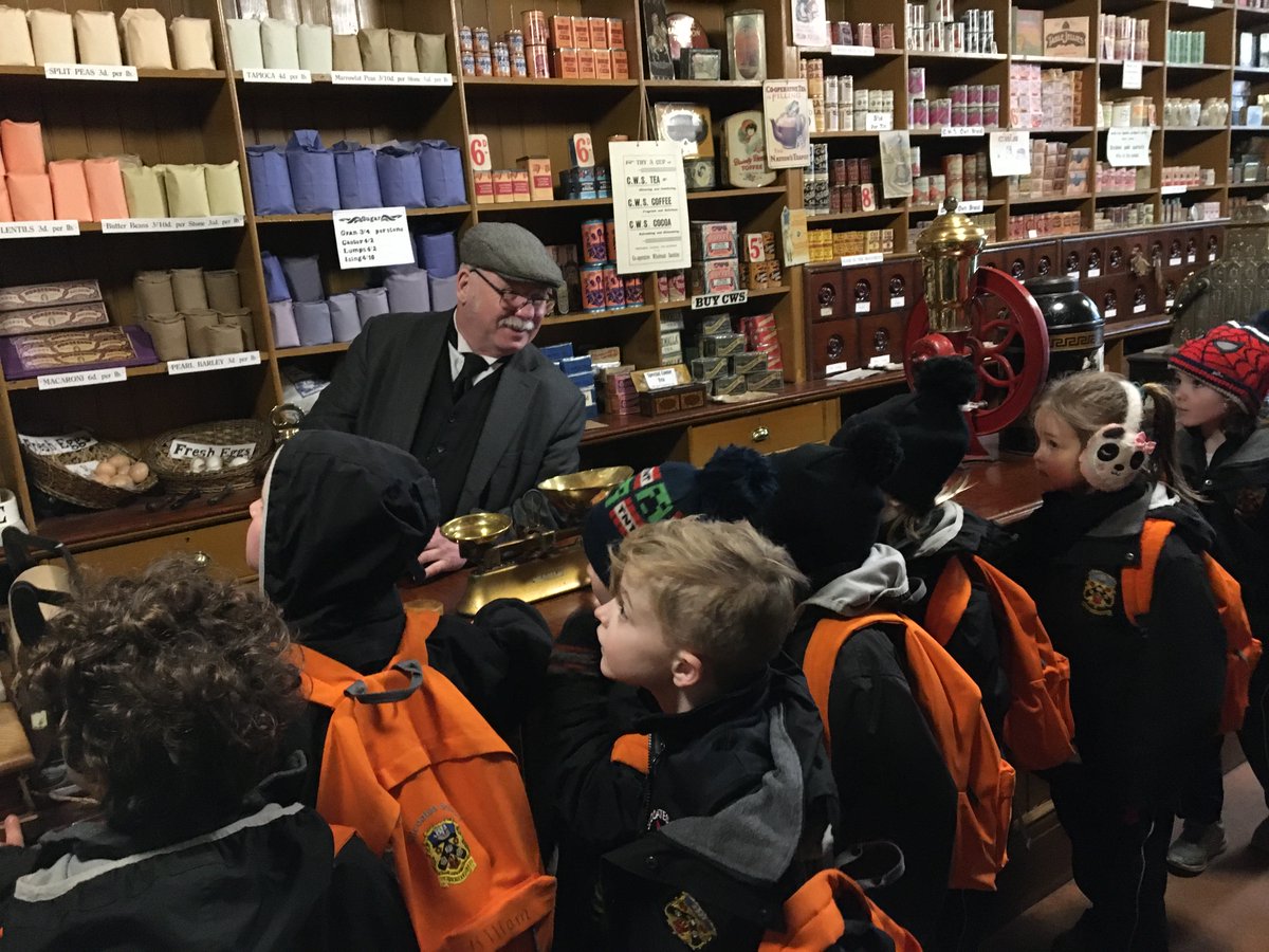 silcoatesschool's tweet image. Year 2 had a blast at @beamish_museum, diving into North East England&apos;s heritage! From a 1900s street to the 1950s town, they explored history first-hand. Highlights included a sweet-making demo, a tram ride, and a visit to a real coal mine. #LivingMemory #HistoryInTheMaking
