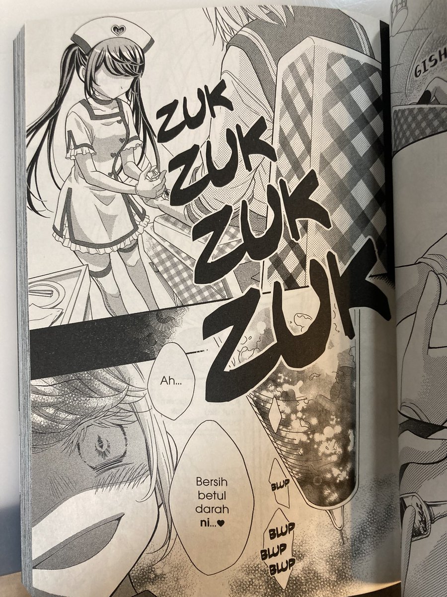 マレーシア版『まだ誰も知らないこわい話』献本いただきました!
懐かしの『レッドナース』載ってます💉
海外版描き文字が大胆で好きです💗

#ちゃお 