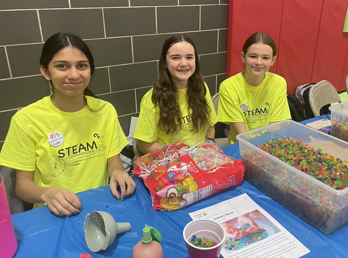 AdamscChristin's tweet photo. What a great way to start the day! The 4th Annual STEAM Expo was full of excitement and innovative ideas @SpringhouseMS. https://t.co/b3suDEe1Vx