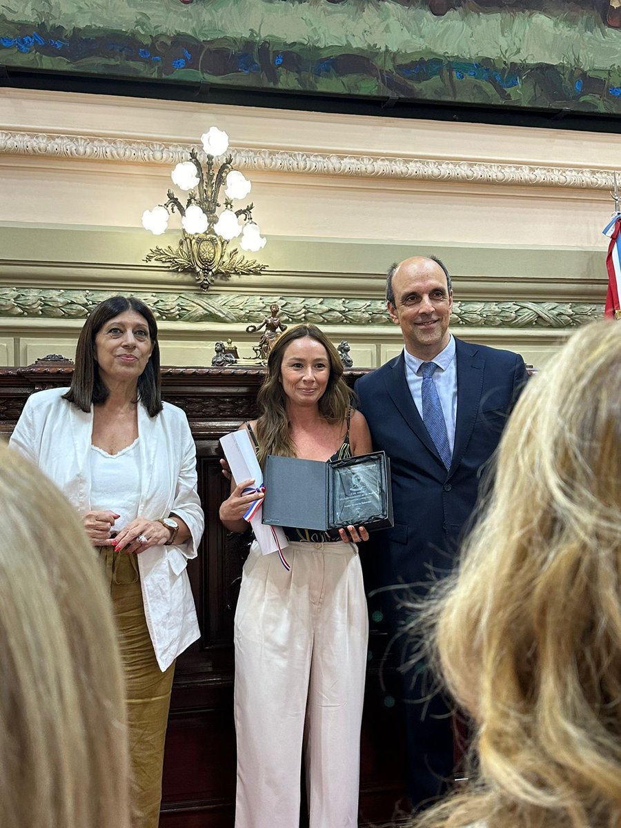 redadimra's tweet photo. 🟣 En el marco del #DíaDeLaMujer, la Cámara de Diputados de Santa Fe reconoció a @IvanaTaborda,  responsable de RR.II de @facorsaok, Vicepdta. 4° y Pdta. De la Comisión de Equidad de #ADIMRA, por su destacada trayectoria como mujer metalúrgica a nivel nacional y provincial. 👏 https://t.co/pkMOuzilrD
