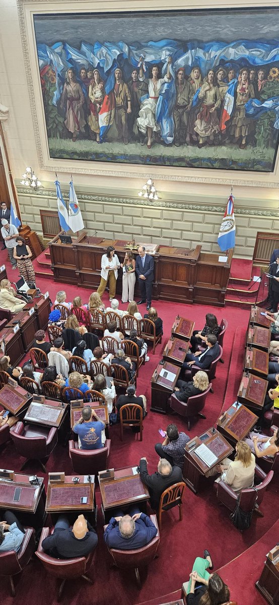 redadimra's tweet photo. 🟣 En el marco del #DíaDeLaMujer, la Cámara de Diputados de Santa Fe reconoció a @IvanaTaborda,  responsable de RR.II de @facorsaok, Vicepdta. 4° y Pdta. De la Comisión de Equidad de #ADIMRA, por su destacada trayectoria como mujer metalúrgica a nivel nacional y provincial. 👏 https://t.co/pkMOuzilrD
