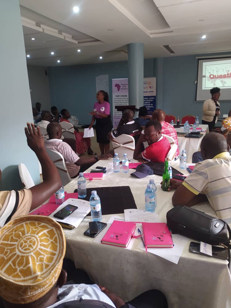 MagentaGirlsNGO's tweet photo. We all have a role to play to transform the negative social norms, beliefs and practices that perpetuate GBV.  Yesterday during the training of local Council leaders, one participant stressed that men are 3 times more intelligent than women. 
 What is your view? https://t.co/ImvWInjRzb